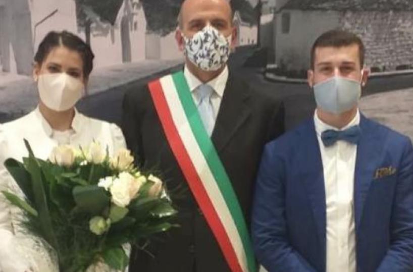 Da Catania e Roma scelgono Alberobello per il «sì» post-Covid