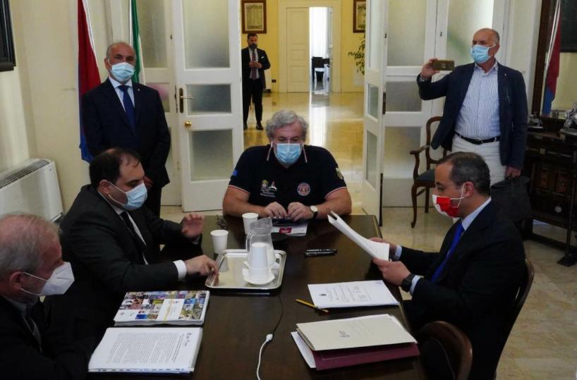 Taranto,  Giochi 2026, firmato lo statuto