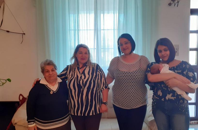 Brindisi, Filomena a 34 anni è è la più giovane nonna di Puglia