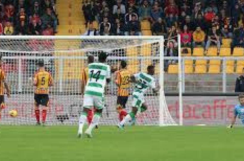 Il Lecce perde contro il Sassuolo 4-2 con un poker di Muldur