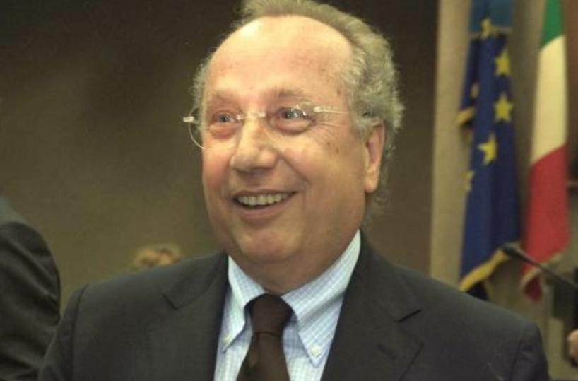 Andria, Marmo corre da solo e rispolvera la civica di Tatarella