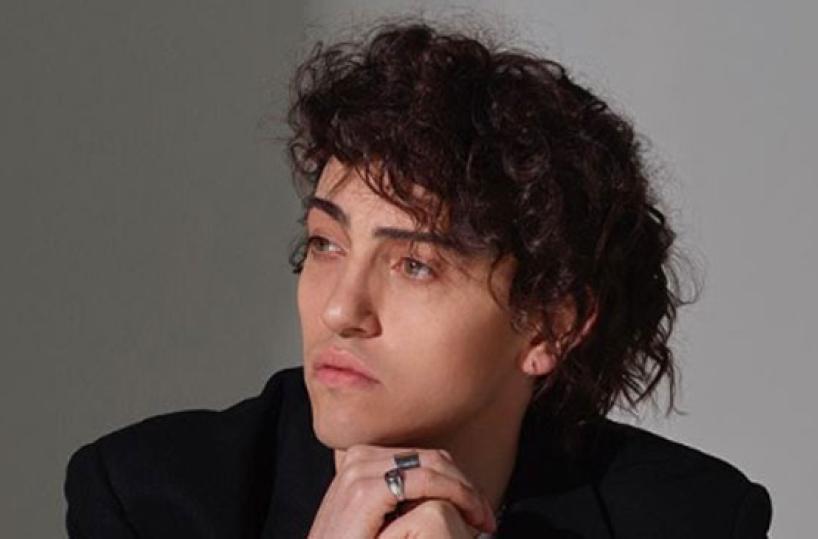 Michele Bravi, incidente stradale: cantante patteggia 18 mesi