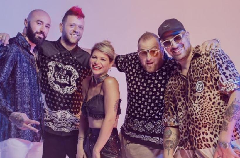 «Karaoke» dei salentini Boomdabash con Alessandra Amoroso è il brano più suonato nelle radio