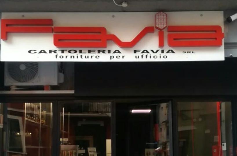 Bari, addio alla cartoleria Favia: causa lockdown lo storico negozio chiude 