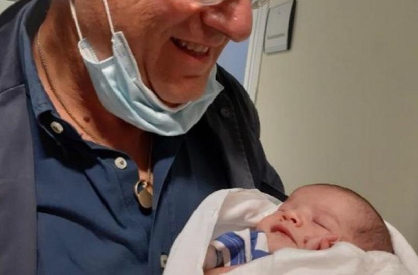 Mettere al mondo un figlio e non poterlo mantenere