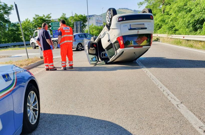 Basilicata, oltre 900 gli incidenti sulle strade in un anno 