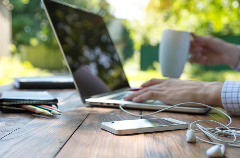 Vivere e lavorare a distanza una cosa fuori dal comune