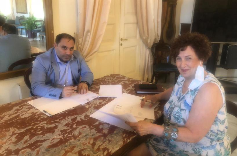 Taranto, firmato protocollo per formare i «manager» del turismo del mare 
