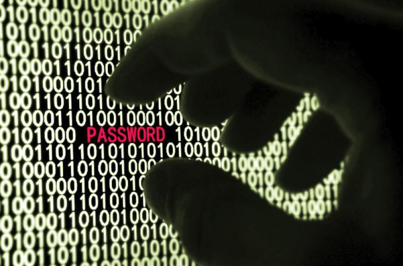Ceglie Messapica, gli sottraggono la password. Anziano perde 117mila euro