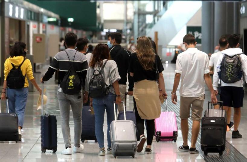Coronavirus, in Puglia 12 nuovi casi su 1701 test. Le Asl: «Situazione sotto controllo, importante comunicare i rientri»