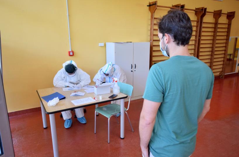 Sette operatori del dipartimento di prevenzione Asl Bari positivi al Covid 