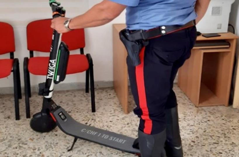 Da Barletta a Polignano per rubare monopattino a noleggio: denunciato 54enne