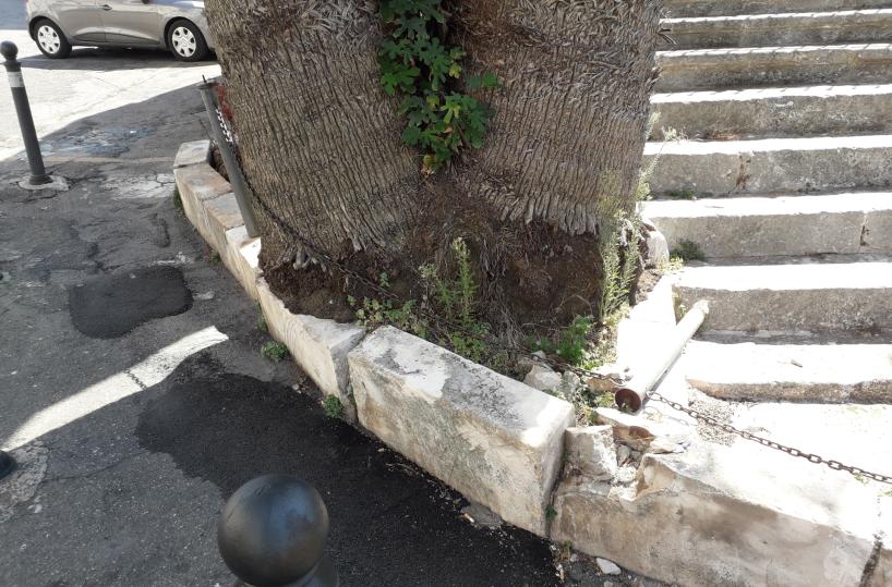 Ostuni, regnano degrado e abbandono intorno allo storico Calvario