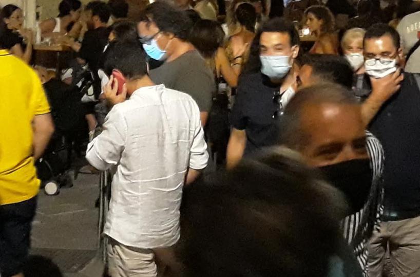 Dopo le mascherine alla ricerca della vera felicità