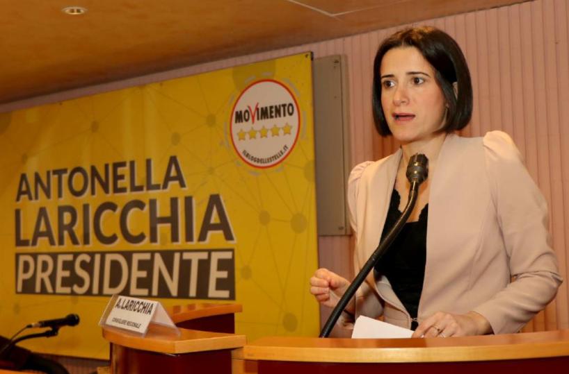 M5S, Laricchia: «Emiliano chiede il voto disgiunto? Disperato»