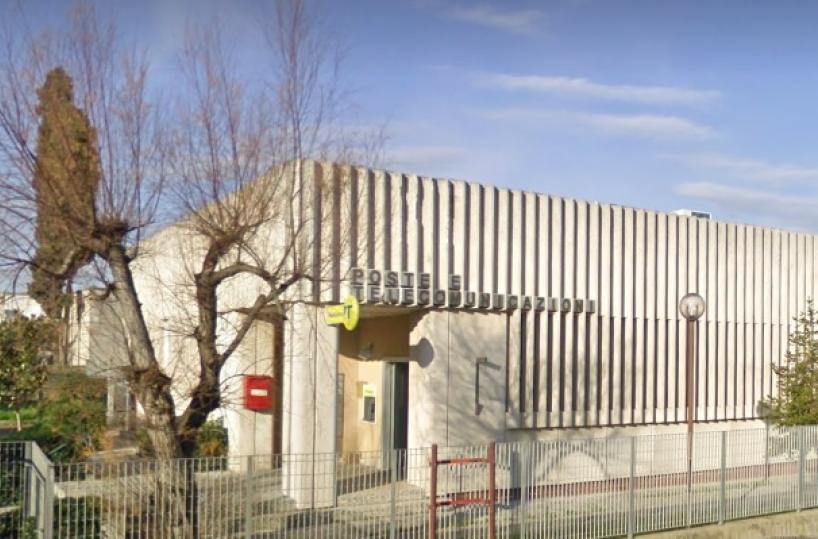 Dipendente positiva al Covid: chiuso l'ufficio postale di Vernole