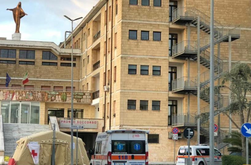 Bimbo muore dopo il parto a Galatina: indaga la procura