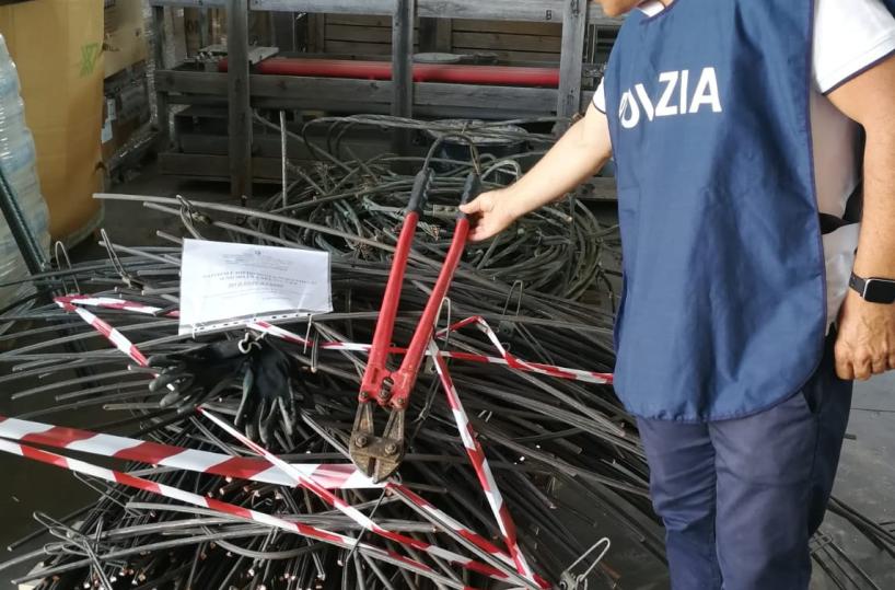 Fermato responsabile furto cavi rame su Bari-Lecce