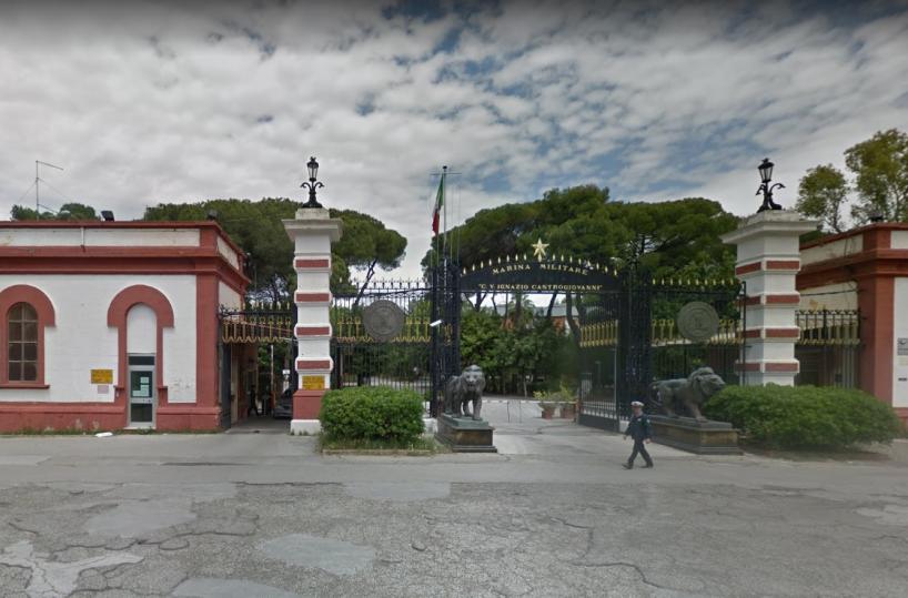 Taranto, Covid-19, positivo un marinaio
