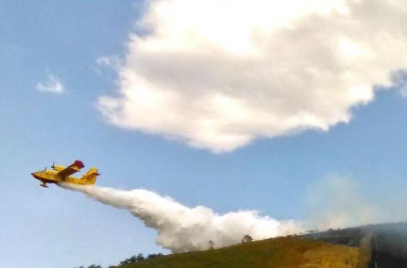 La Puglia  brucia: altri due incendi nel Tarantino e nel Salento