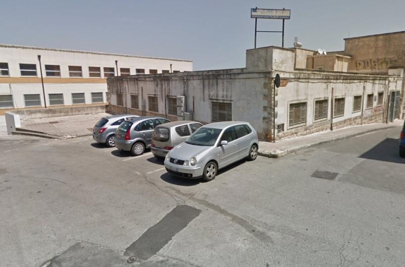 Martina Franca, la Provincia non risponde e il Comune rompe i lucchetti