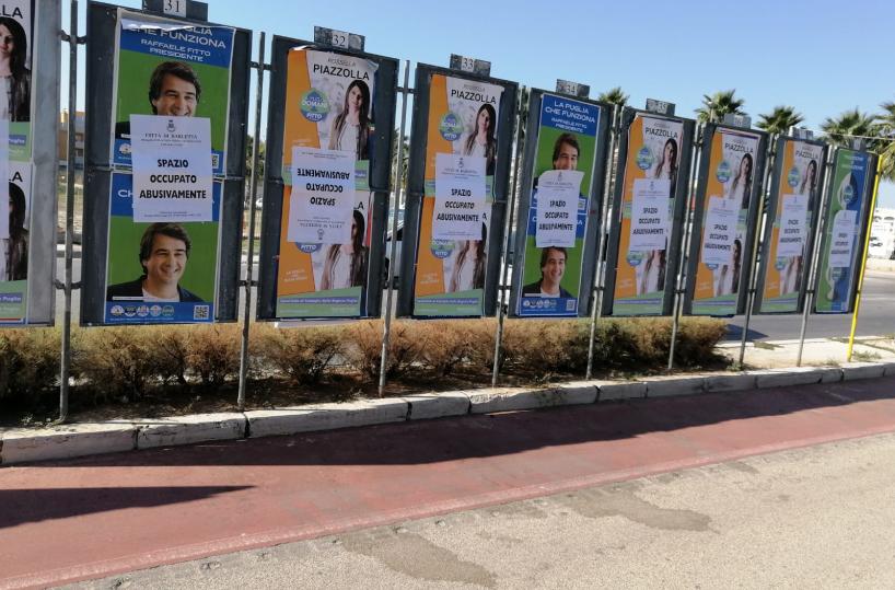 Barletta, ecco la solita giungla dei manifesti elettorali 