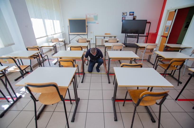 Questa società così  schizofrenica