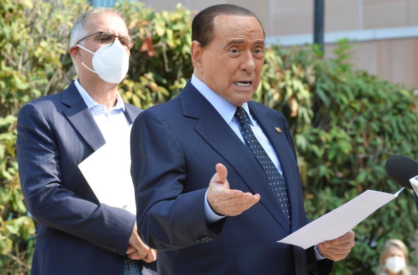Berlusconi parla dopo il ricovero: «La svolta in Puglia darà la spinta per ripartire»