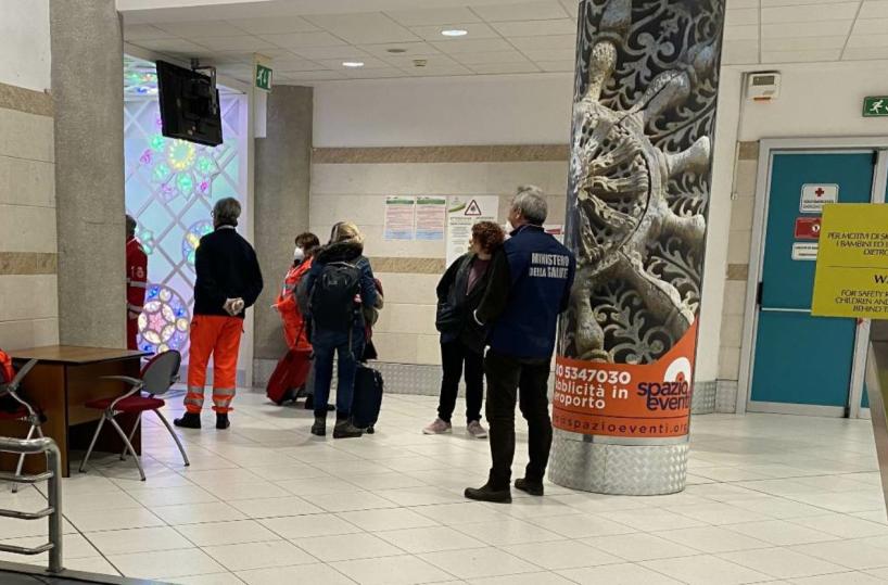 Bari, «Sono arrivato  dalla Spagna e in aeroporto nessun controllo»