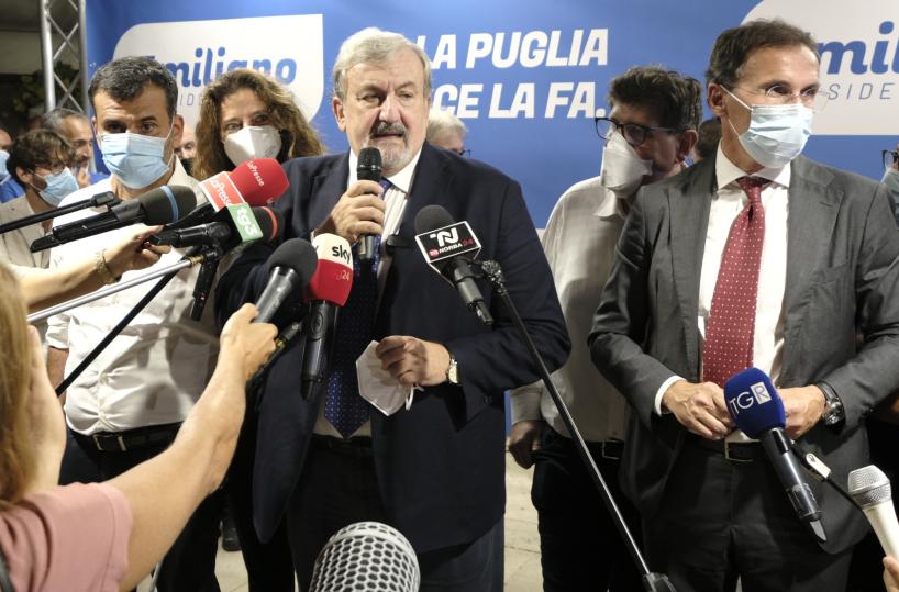 Regionali, Emiliano vince in 2 comuni Foggiani di Conte: Fitto si impone solo a Candela 