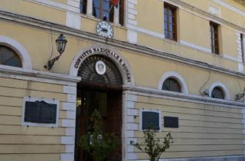Quei caduti in guerra tra i banchi di scuola
