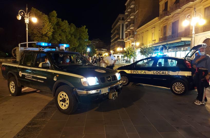 Se la mascherina a Foggia è d'obbligo 
