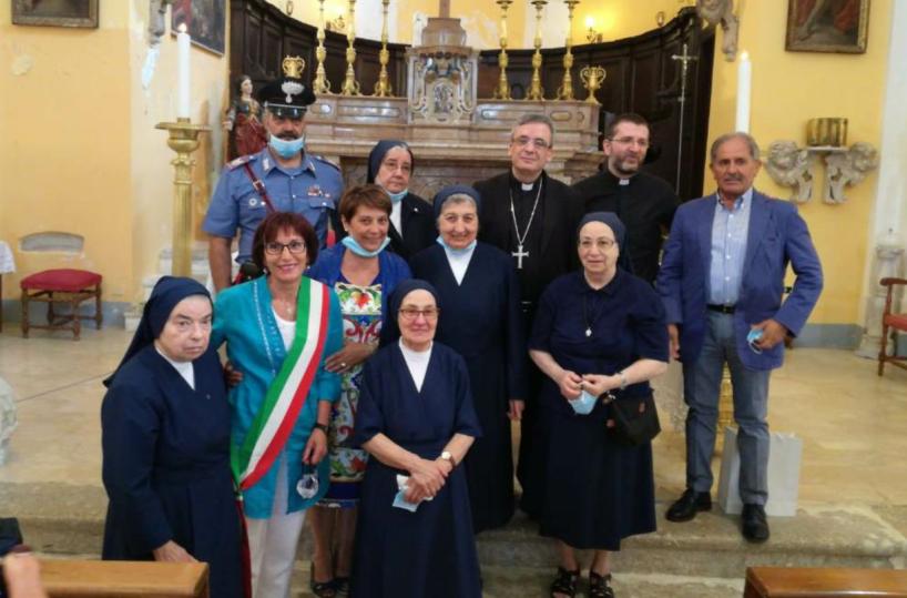 Mancano le vocazioni: le ultime due suore lasciano Pescopagano