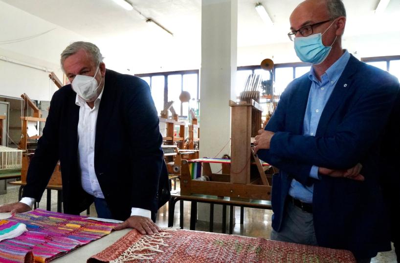Emiliano: pugliesi, rimanete in vacanza qui in regione 
