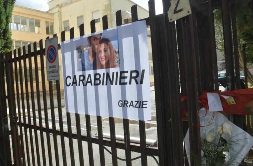 Duplice omicidio Lecce, i testimoni: «Dieci chiamate al 112, violenza inaudita»