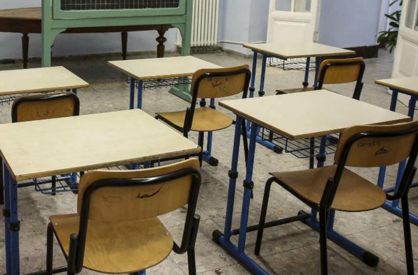 Coronavirus Puglia, contagi nelle scuole: classi in isolamento a Molfetta e Noicattaro