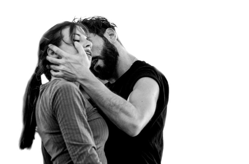 Con «Dab» la danza a Bari indaga i temi del vivere in velocità