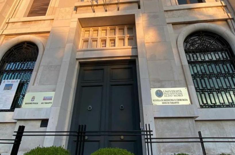 Taranto, arrivano oggi Conte e 8 ministri: il premier incontra sindacati ex Ilva
