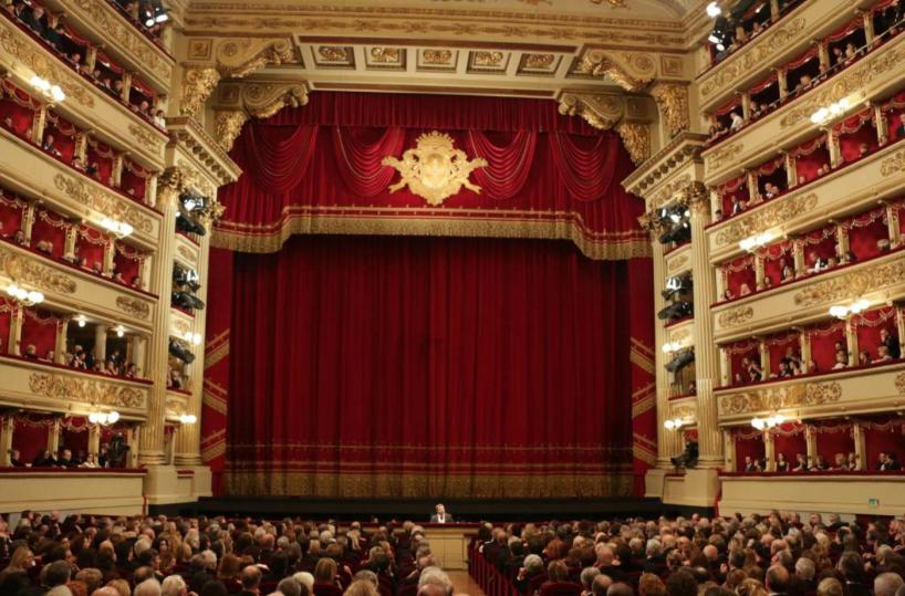 Coronavirus, nessun taglio agli spettatori: Franceschini «salva» cinema e teatri