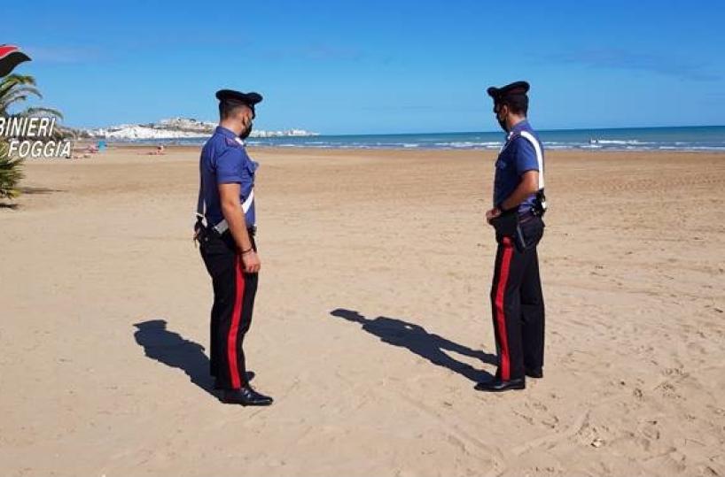Vieste, tenta di abusare di una 71enne tedesca mentre faceva sport in spiaggia