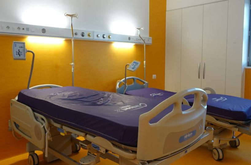Coronavirus, a Bari mancano posti letto: si va dai privati