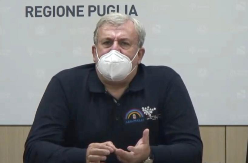 Scuola e Covid 19 in Puglia, Emiliano convoca vertice per affollamento trasporti