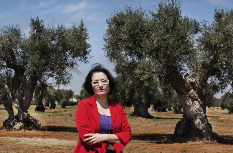 Puglia, al via la campagna social a sostegno della giornalista minacciata Mastrogiovanni