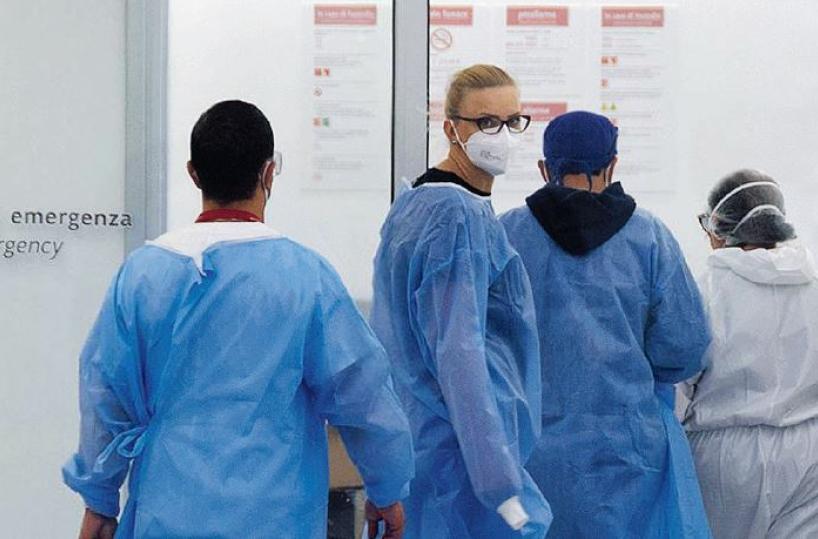 Puglia, allarme posti letto la Regione ferma i ricoveri