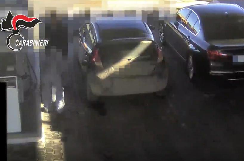 Bari, blitz dei Ros smantella organizzazione mafiosa: 48 misure cautelari
