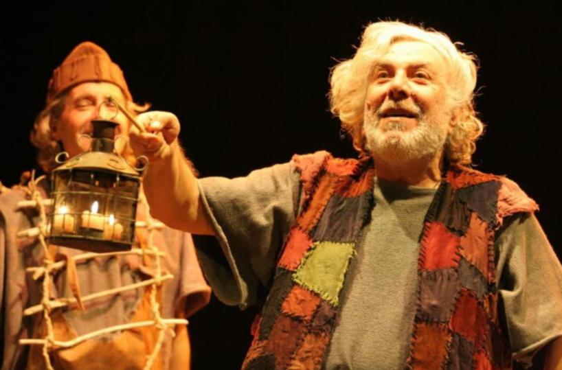 Scusate se vi sorrido senza denti, ma è la crisi: la testimonianza di Nico Salatino