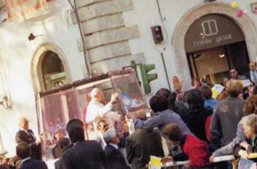 Risuona la voce di Wojtyla per il suo «Popolo diletto»: la memoria è in  un libro