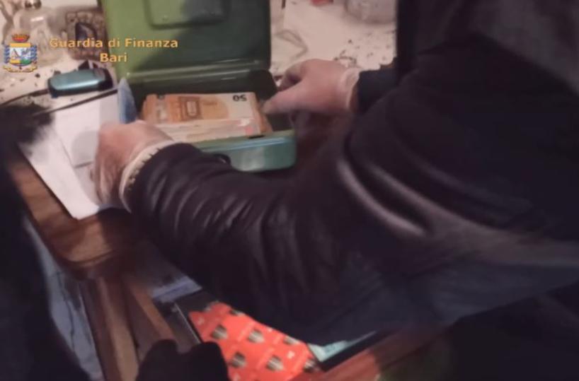 Maxi operazione anticrimine di cc e gdf a Foggia: sequestri per milioni 