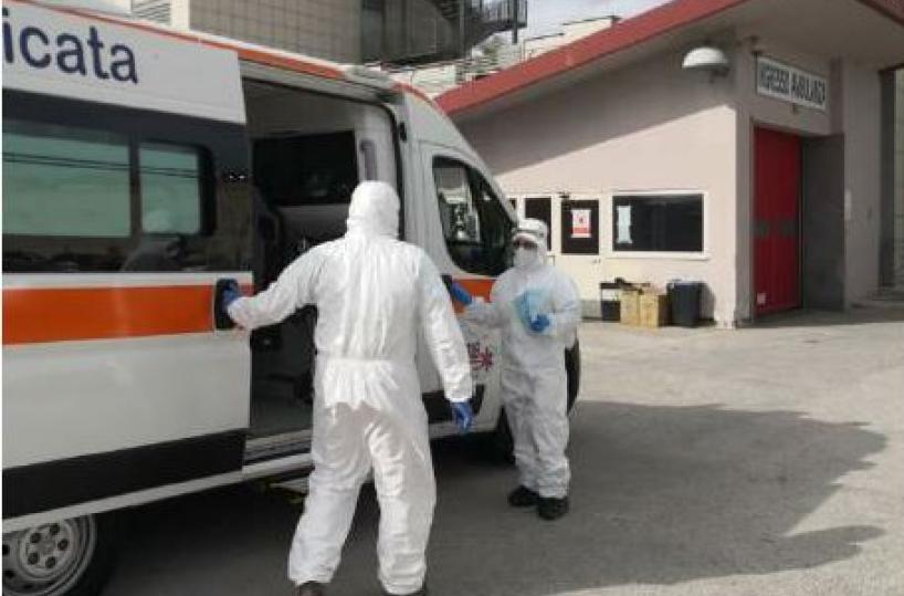 Matera, ospedale ormai quasi al collasso