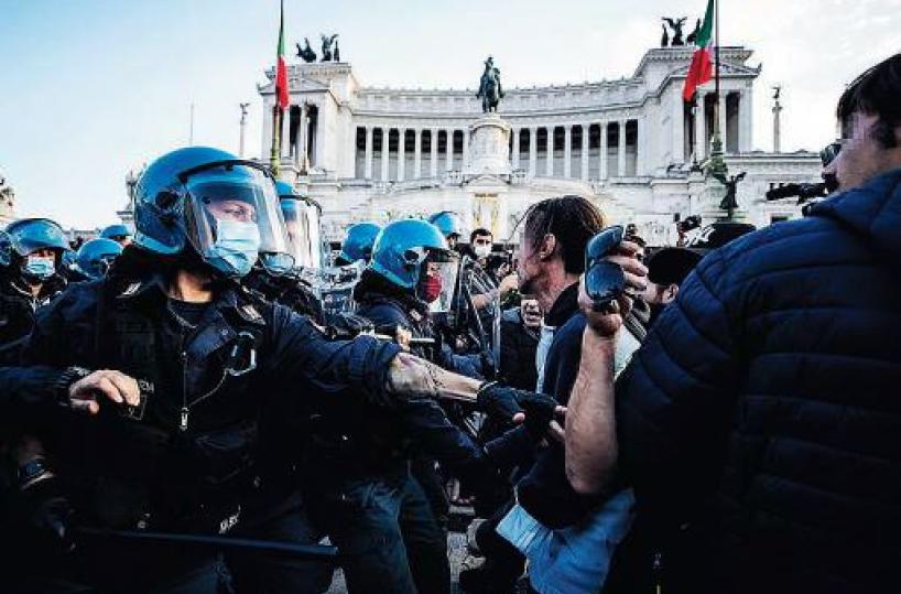 Un Paese oltre l’orlo di una crisi di nervi